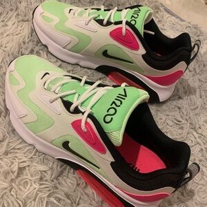 Brand new never worn Nike Air Max 200 sneakers in white green and pink